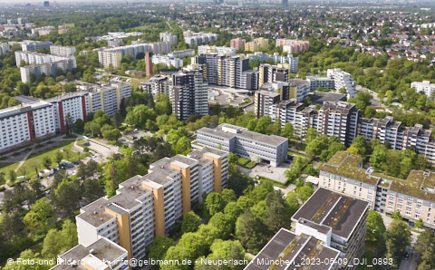 09.05.2023 - Marx-Zentrum und Karl-Marx-Ring 52-62 in Neuperlach