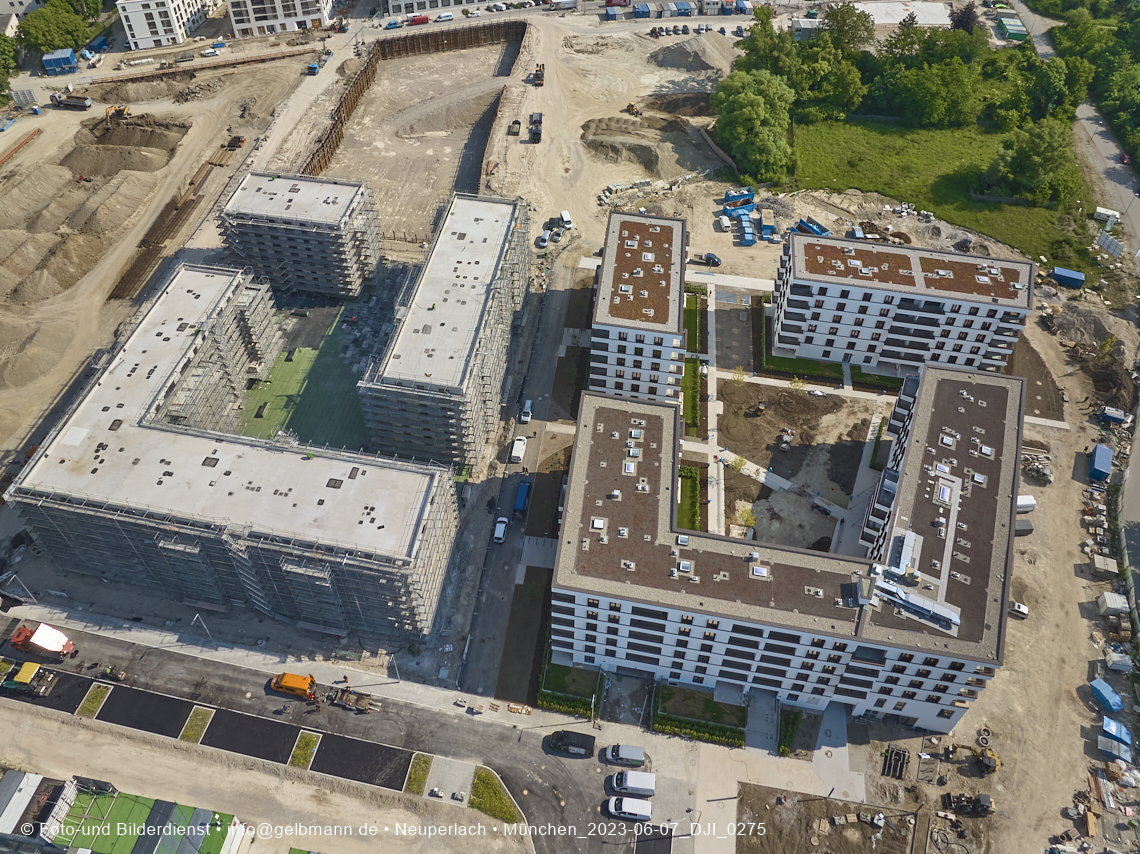 07.06.2023 - Aktuelle Luftbilder aus dem Alexisquartier und Pandion Verde in Neuperlach in München