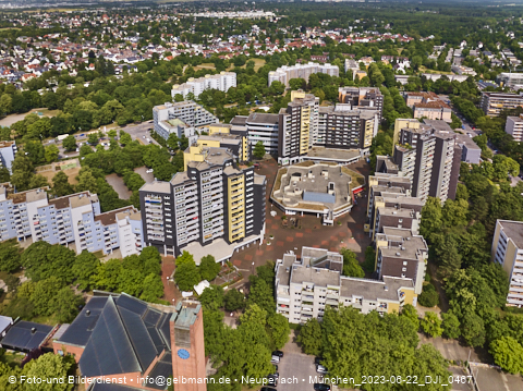 22.06.2023 - Marx-Zentrum, Studentenwohnheim, Wohnanlage Karl-Marx-Ring 52-62, KMR 53-57c Umgebung