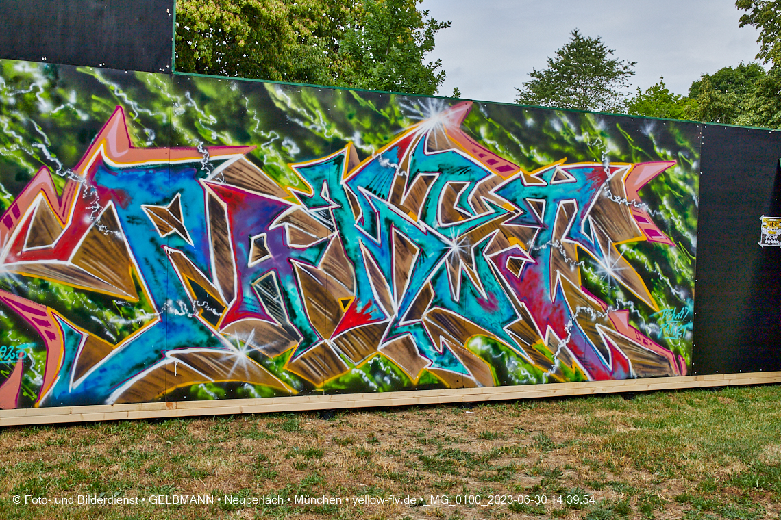 30.06.2023 - muralarum - Kunstaktion am Marx-Zentrum