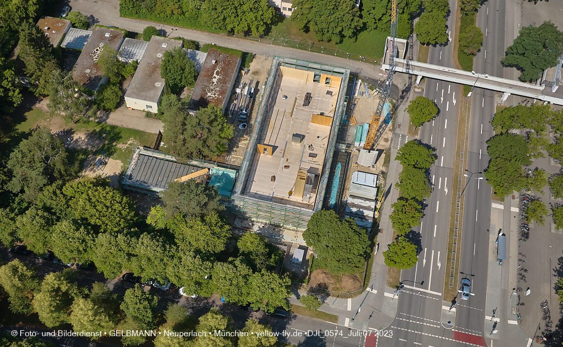 07.07.2023 - Haus für Kinder und neue Wände