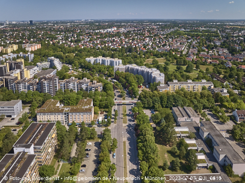 07.07.2023 - Marx-Zentrum, Studentenwohnheim, Wohnanlage Karl-Marx-Ring 52-62, KMR 53-57c Umgebung