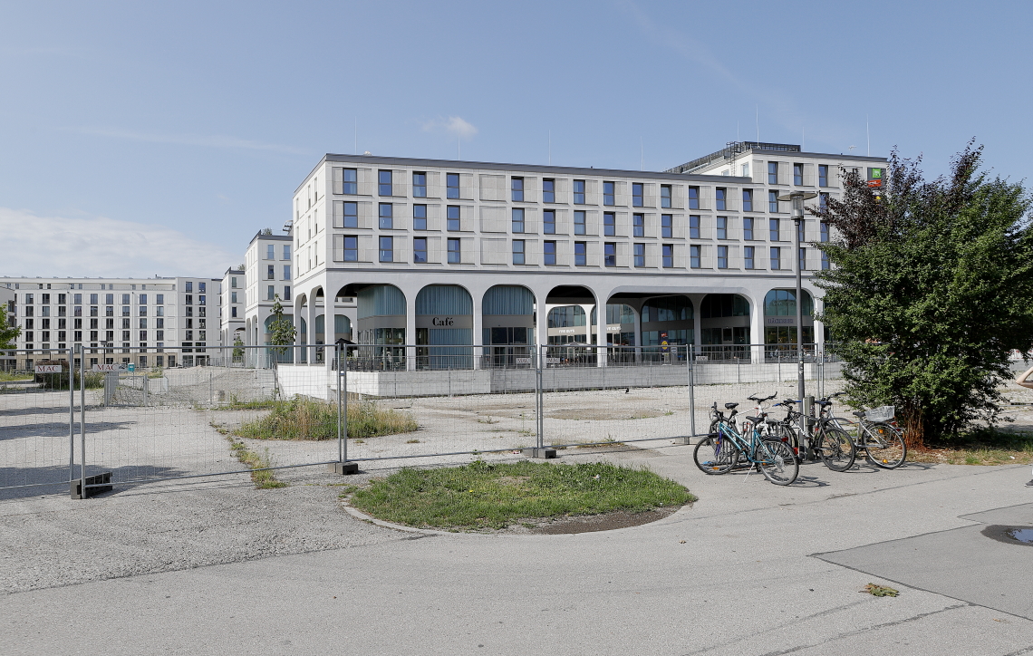 22.07.2023 - das Perlach Plaza in Neuperlach