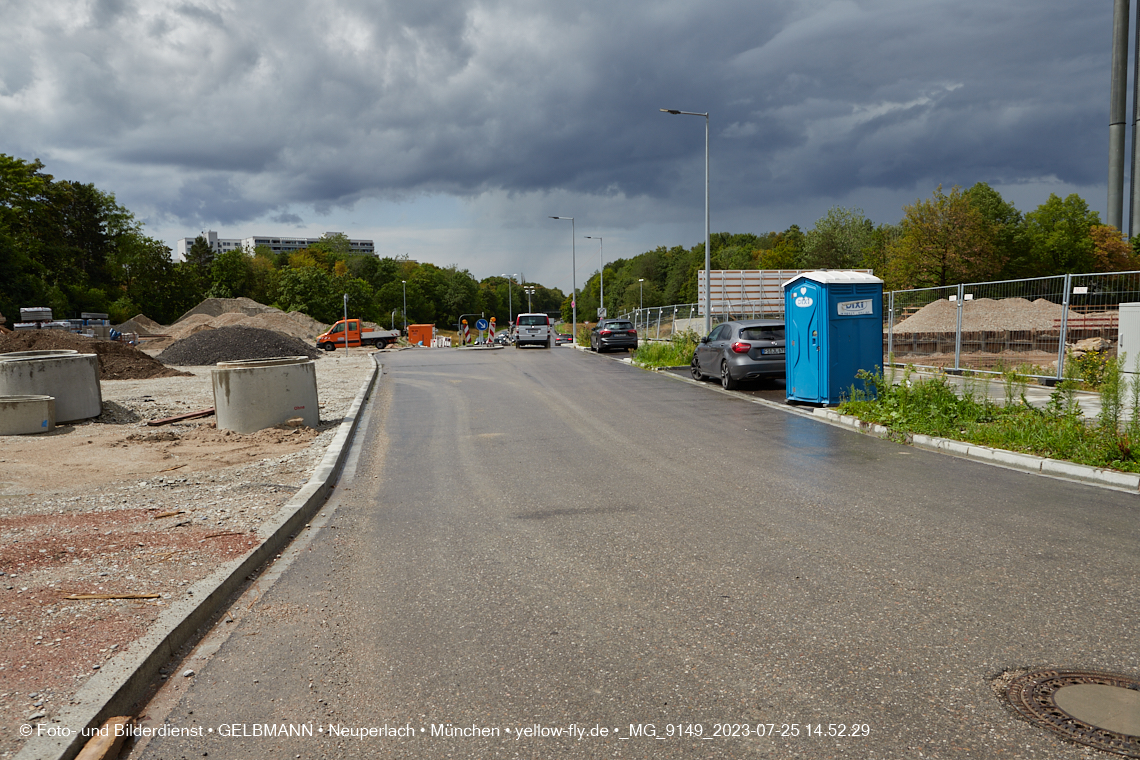 25.07.2023 - Zufahrtswege ins Alexisquartier in Neuperlach