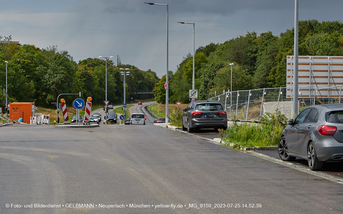 25.07.2023 - Zufahrtswege ins Alexisquartier in Neuperlach