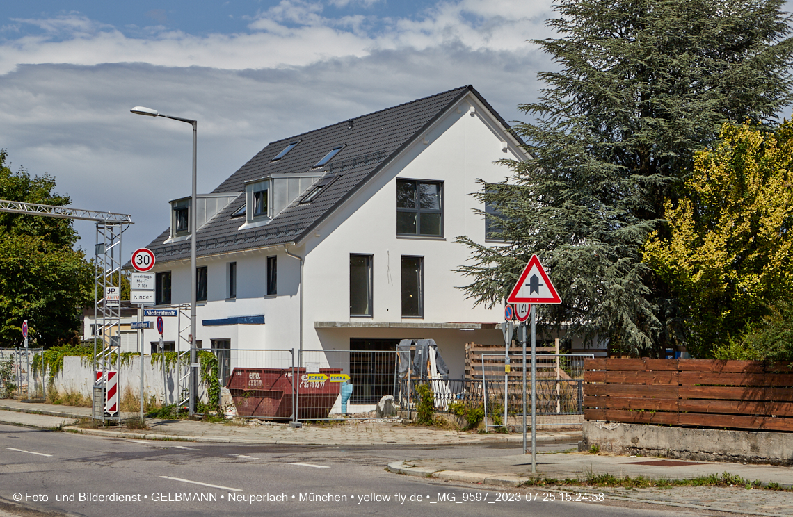 25.07.2023 - Baustelle in der Niederalmstraße 16 in Neuperlach