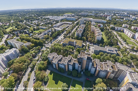 21.09.2023 - Marx-Zentrum und Karl-Marx-Ring 52-62 in Neuperlach