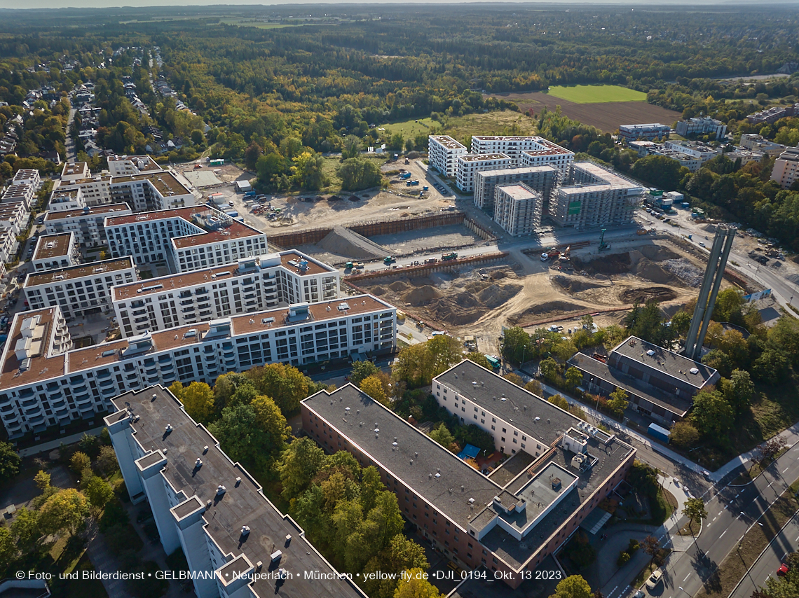 13.10.2023 - DEMOS-Baustelle und BayernHeim-Baustelle Alexisquartier udn Pandion Verde in Neuperlach