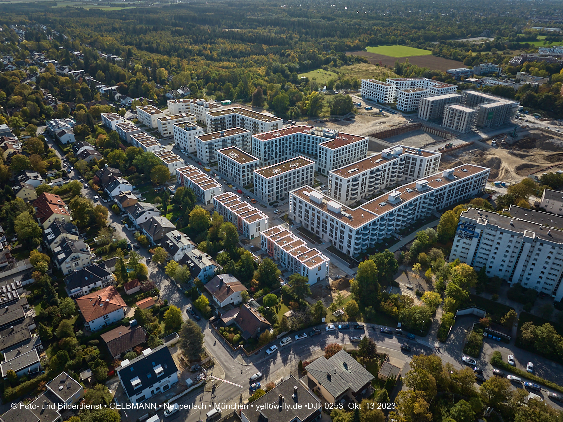 13.10.2023 - DEMOS-Baustelle und BayernHeim-Baustelle Alexisquartier udn Pandion Verde in Neuperlach