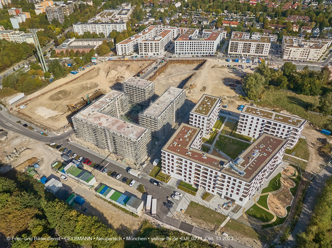 13.10.2023 - DEMOS-Baustelle und BayernHeim-Baustelle Alexisquartier udn Pandion Verde in Neuperlach