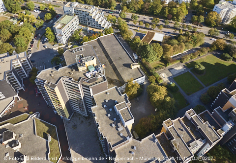 13.10.2023 - Karl-Marx-Ring 52-62 und Marx-Zentrum mit Umgebung in Neuperlach