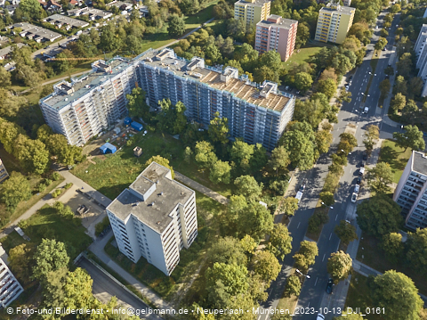 13.10.2023 - Baustelle Karl-Marx-Ring 11-21 in Neuperlach