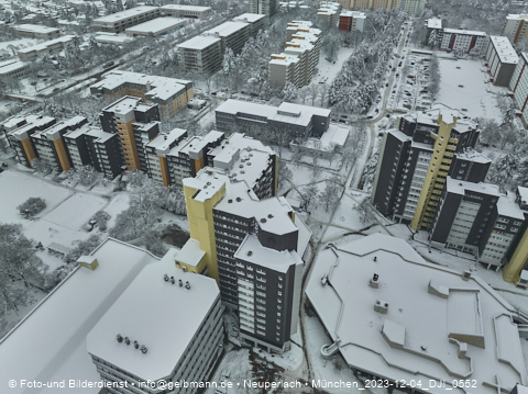 04.12.2023 - Marx-Zentrum, Studentenwohnheim und Wohnanlage Karl-Marx-Ring 52-62 und KMR 53-57c