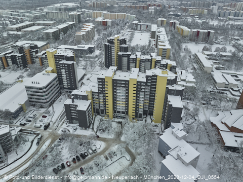 04.12.2023 - Marx-Zentrum, Studentenwohnheim und Wohnanlage Karl-Marx-Ring 52-62 und KMR 53-57c