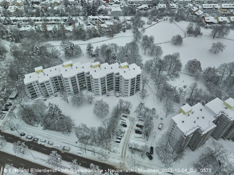 04.12.2023 - Marx-Zentrum, Studentenwohnheim und Wohnanlage Karl-Marx-Ring 52-62 und KMR 53-57c