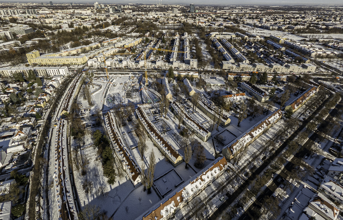 06.12.2021 - Baustelle Maikäfersiedlung in Berg-am-Laim und Neuperlach