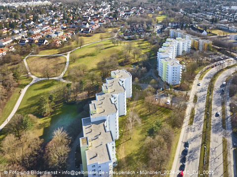 30.01.2024 - Marx-Zentrum, Studentenwohnheim und Wohnanlage Karl-Marx-Ring 52-62 und KMR 53-57c
