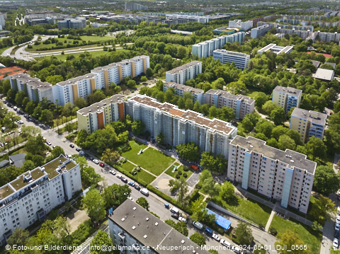 30.04.2024 - Baustelle Karl-Marx-Ring 11-21 in Neuperlach