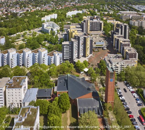 01.05.2024 - Marx-Zentrum, Studentenwohnheim und Wohnanlage Karl-Marx-Ring 52-62 und KMR 53-57c