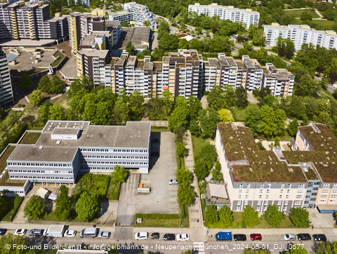 01.05.2024 - Marx-Zentrum, Studentenwohnheim und Wohnanlage Karl-Marx-Ring 52-62 und KMR 53-57c