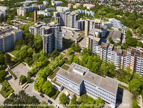 01.05.2024 - Marx-Zentrum, Studentenwohnheim und Wohnanlage Karl-Marx-Ring 52-62 und KMR 53-57c