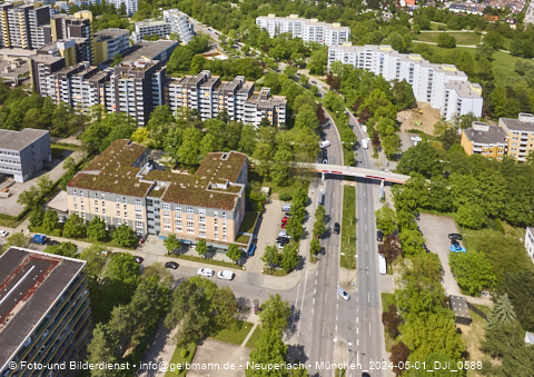 01.05.2024 - Marx-Zentrum, Studentenwohnheim und Wohnanlage Karl-Marx-Ring 52-62 und KMR 53-57c