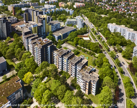 01.05.2024 - Marx-Zentrum, Studentenwohnheim und Wohnanlage Karl-Marx-Ring 52-62 und KMR 53-57c