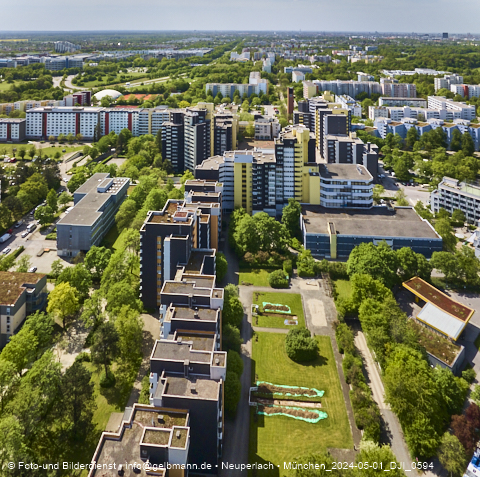 01.05.2024 - Marx-Zentrum, Studentenwohnheim und Wohnanlage Karl-Marx-Ring 52-62 und KMR 53-57c