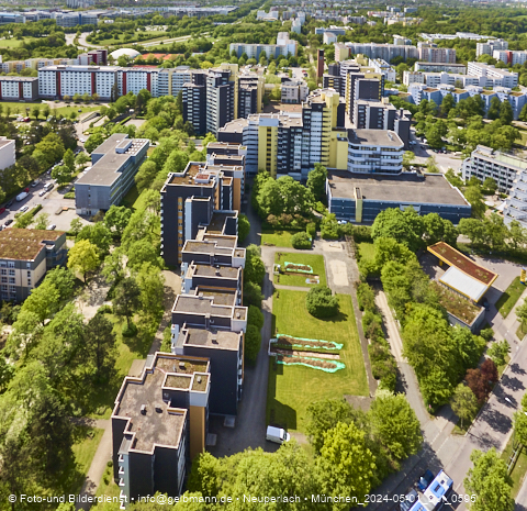 01.05.2024 - Marx-Zentrum, Studentenwohnheim und Wohnanlage Karl-Marx-Ring 52-62 und KMR 53-57c