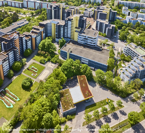 01.05.2024 - Marx-Zentrum, Studentenwohnheim und Wohnanlage Karl-Marx-Ring 52-62 und KMR 53-57c