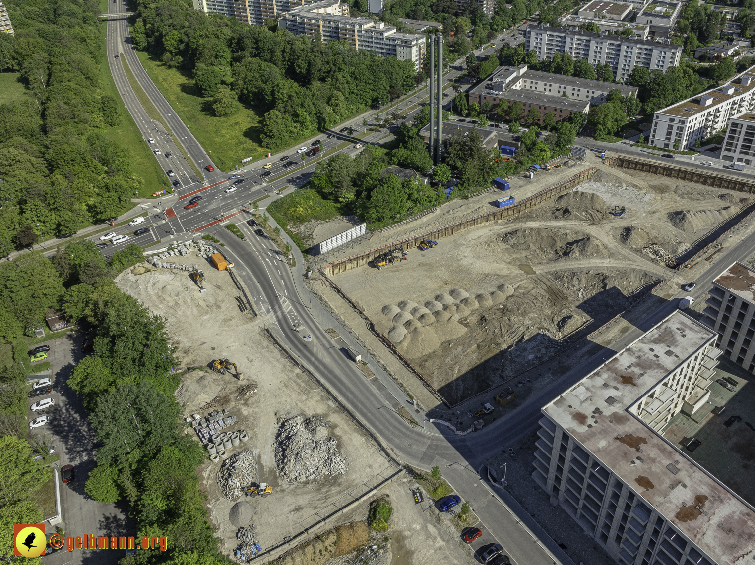 14.05.2024 - DEMOS-Baustelle und BayernHeim-Baustelle Alexisquartier in Neuperlach
