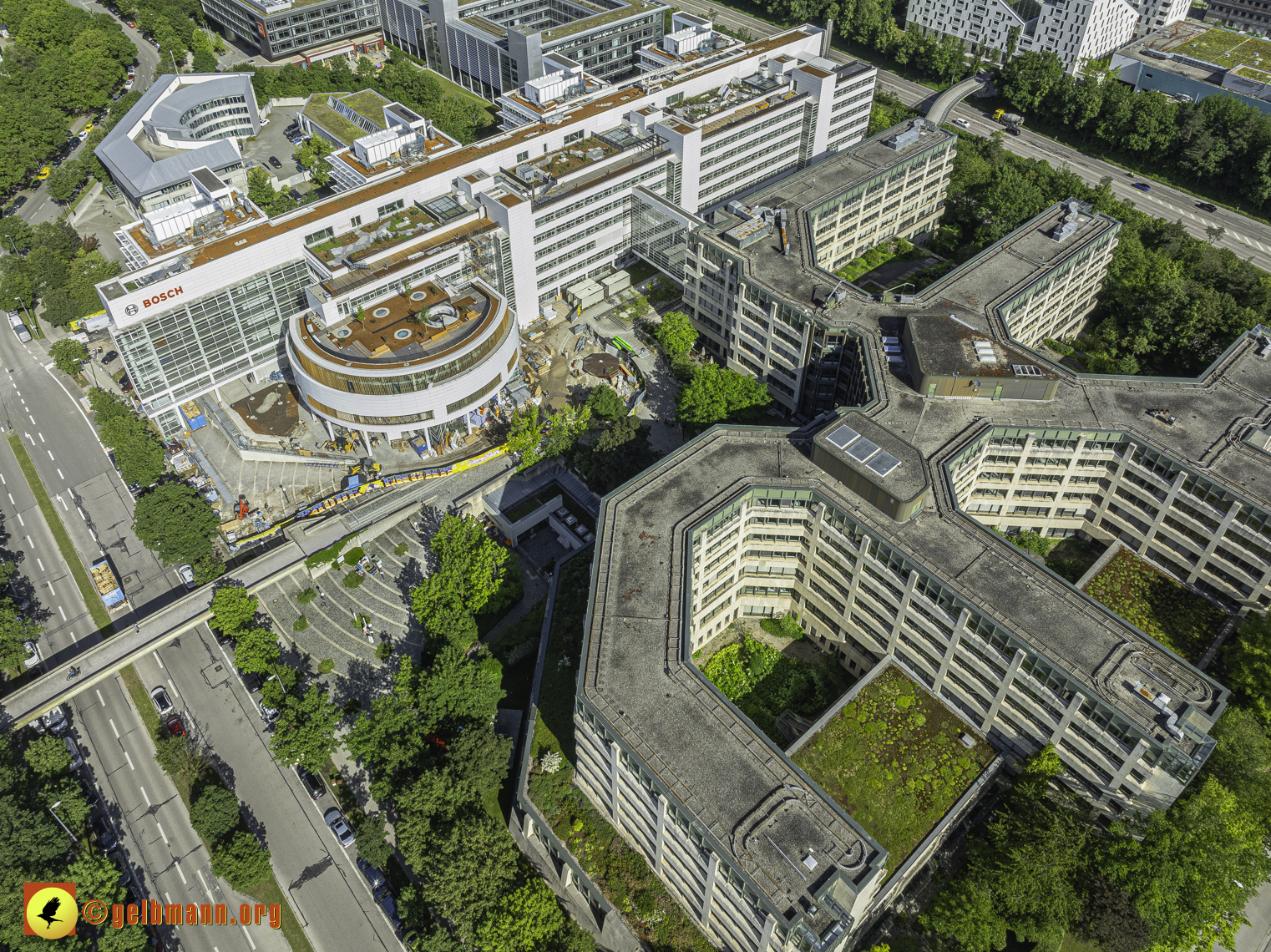 30.05.2024 - das ehemalige Allianzbürohaus ist jetzt BOSCH in Neuperlach und Umgebung