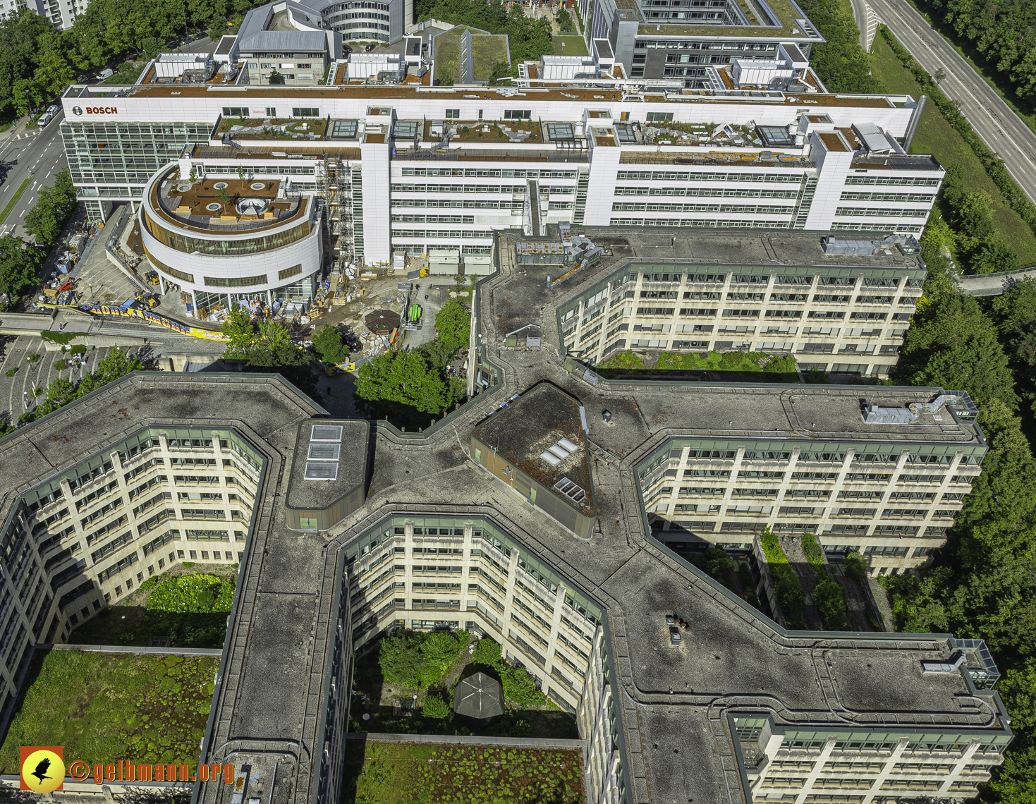 30.05.2024 - das ehemalige Allianzbürohaus ist jetzt BOSCH in Neuperlach und Umgebung