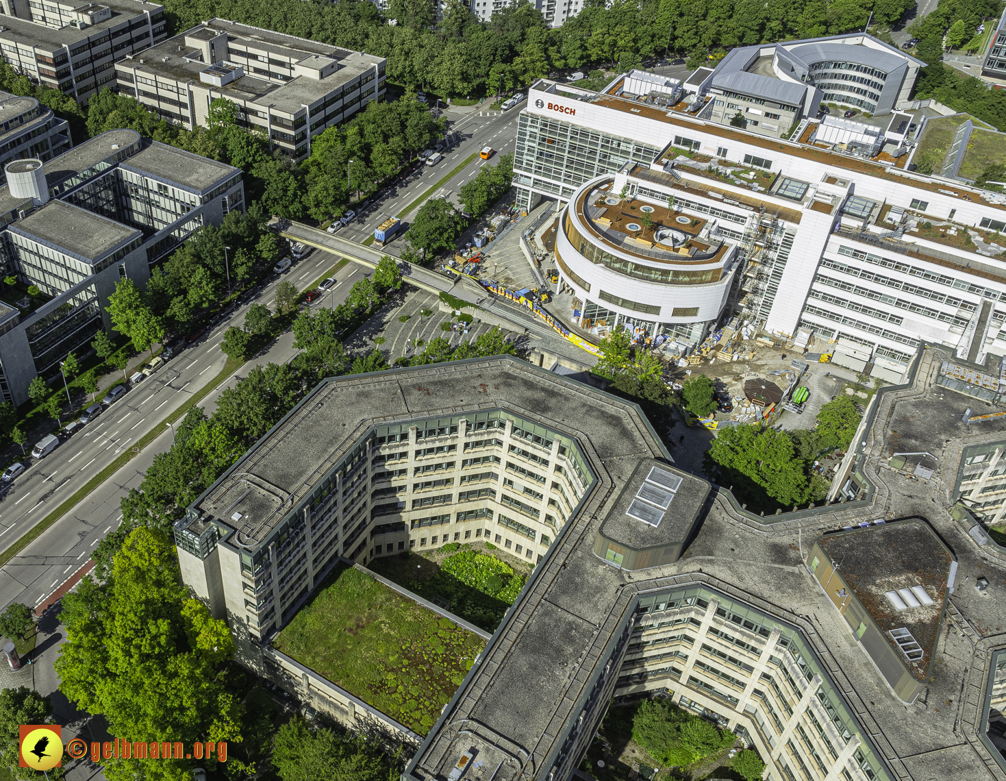 30.05.2024 - das ehemalige Allianzbürohaus ist jetzt BOSCH in Neuperlach und Umgebung