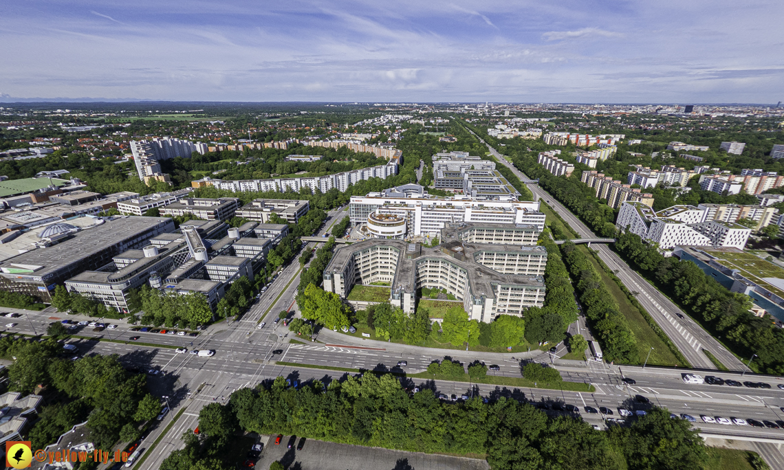 30.05.2024 - das ehemalige Allianzbürohaus ist jetzt BOSCH in Neuperlach und Umgebung