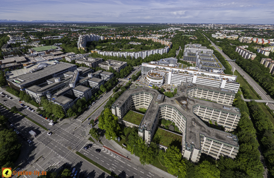 30.05.2024 - das ehemalige Allianzbürohaus ist jetzt BOSCH in Neuperlach und Umgebung