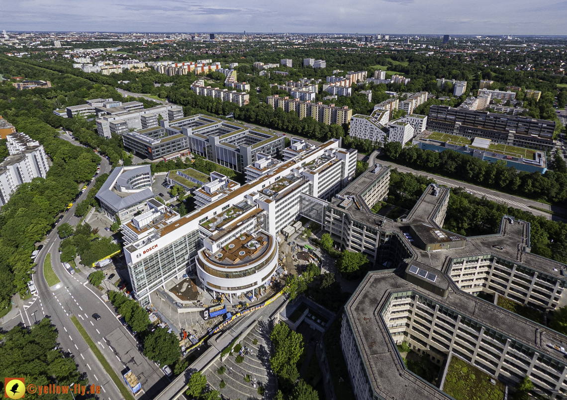 30.05.2024 - das ehemalige Allianzbürohaus ist jetzt BOSCH in Neuperlach und Umgebung