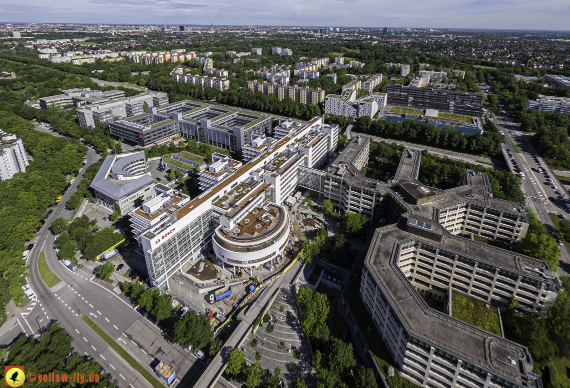 30.05.2024 - das ehemalige Allianzbürohaus ist jetzt BOSCH in Neuperlach und Umgebung
