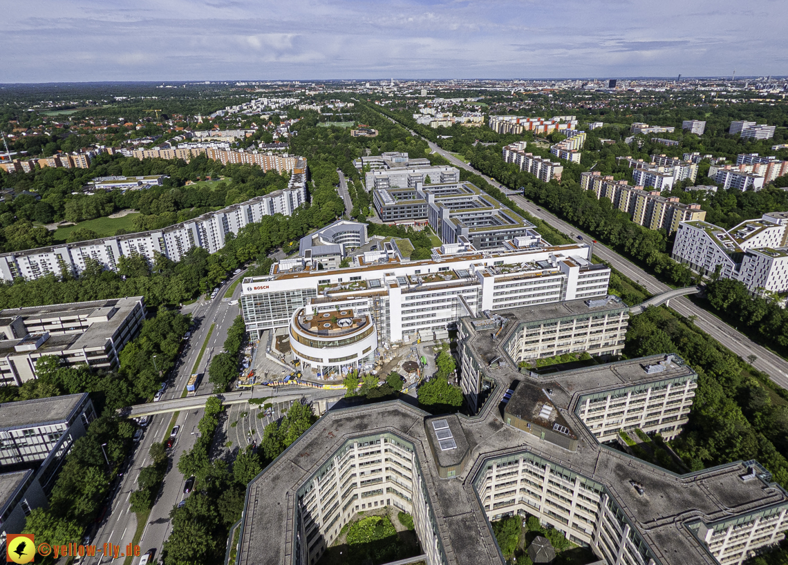 30.05.2024 - das ehemalige Allianzbürohaus ist jetzt BOSCH in Neuperlach und Umgebung
