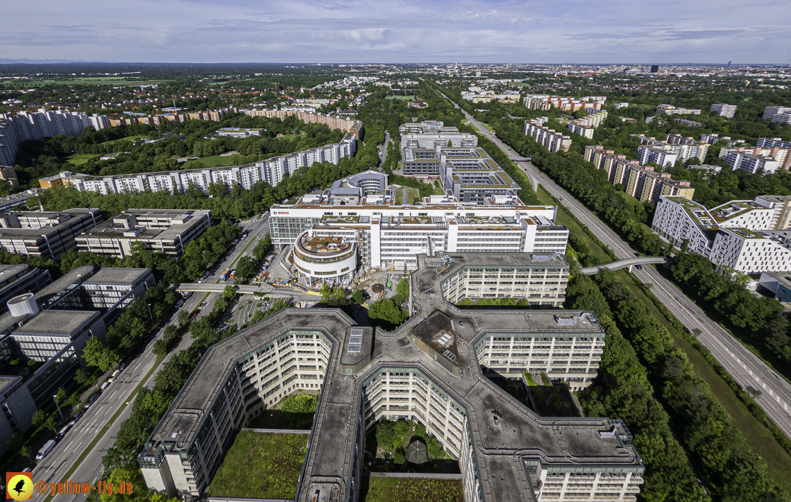 30.05.2024 - das ehemalige Allianzbürohaus ist jetzt BOSCH in Neuperlach und Umgebung