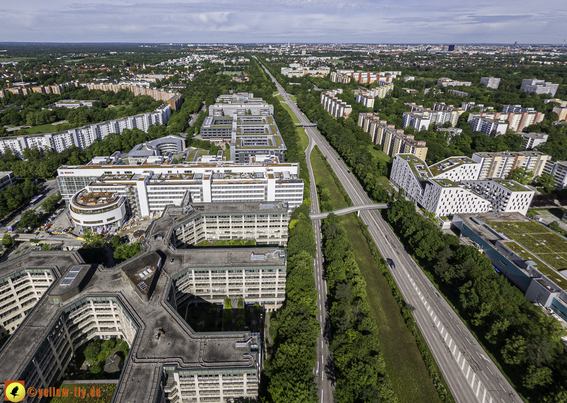30.05.2024 - das ehemalige Allianzbürohaus ist jetzt BOSCH in Neuperlach und Umgebung