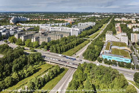 30.05.2024 - Marx-Zentrum, Studentenwohnheim, Wohnanlage Karl-Marx-Ring 52-62, KMR 53-57c Umgebung
