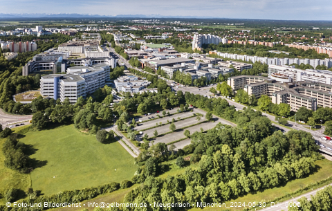 30.05.2024 - Marx-Zentrum, Studentenwohnheim, Wohnanlage Karl-Marx-Ring 52-62, KMR 53-57c Umgebung