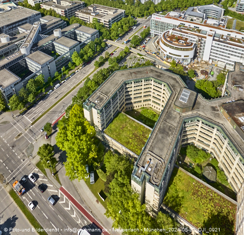 30.05.2024 - Marx-Zentrum, Studentenwohnheim, Wohnanlage Karl-Marx-Ring 52-62, KMR 53-57c Umgebung