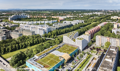 30.05.2024 - Marx-Zentrum, Studentenwohnheim, Wohnanlage Karl-Marx-Ring 52-62, KMR 53-57c Umgebung