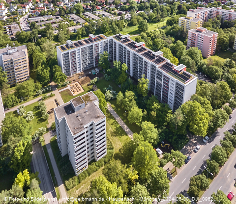 30.05.2024 - Marx-Zentrum, Studentenwohnheim, Wohnanlage Karl-Marx-Ring 52-62, KMR 53-57c Umgebung