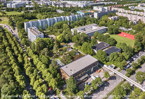 30.05.2024 - Marx-Zentrum, Studentenwohnheim, Wohnanlage Karl-Marx-Ring 52-62, KMR 53-57c Umgebung