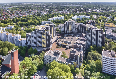 30.05.2024 - Marx-Zentrum, Studentenwohnheim, Wohnanlage Karl-Marx-Ring 52-62, KMR 53-57c Umgebung