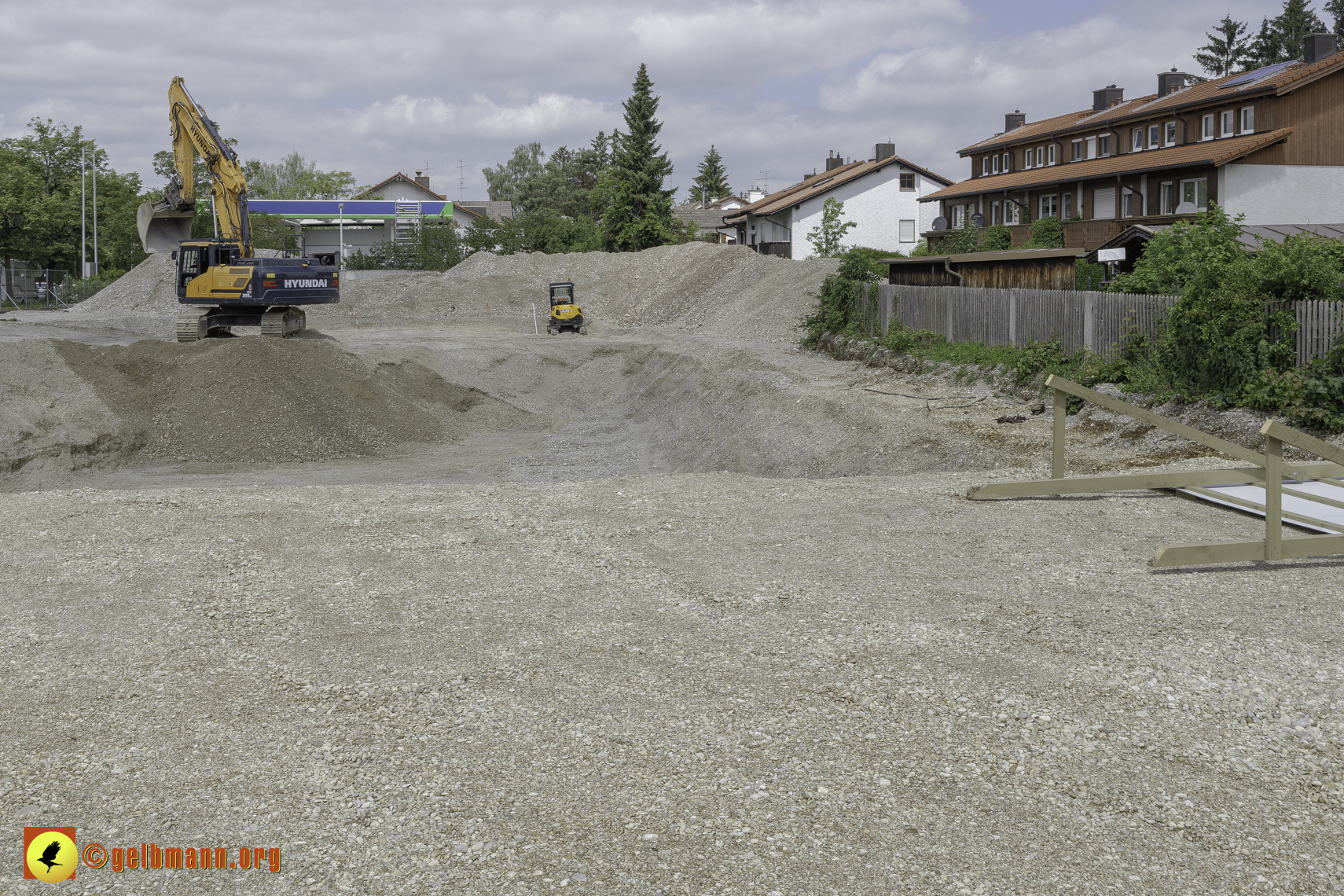 04.06.2024 - Bilder der Baustelle MONACO an der Heinrich-Wieland/Ecke Corinthstrasse in Neuperlach
