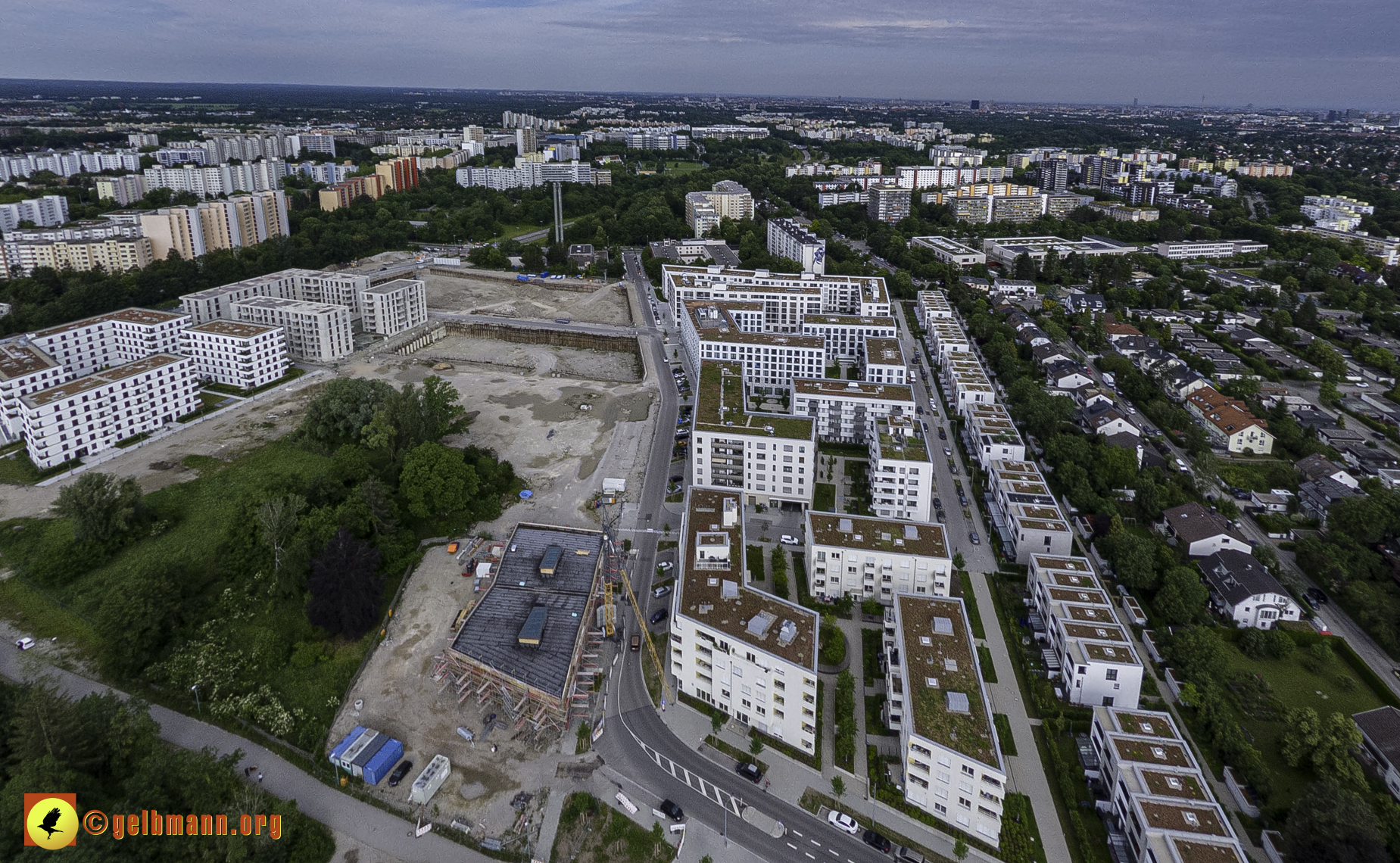 06.06.2024 - Luftbilder der Baustelle Alexisquartier und Pandion Verde in Neuperlach